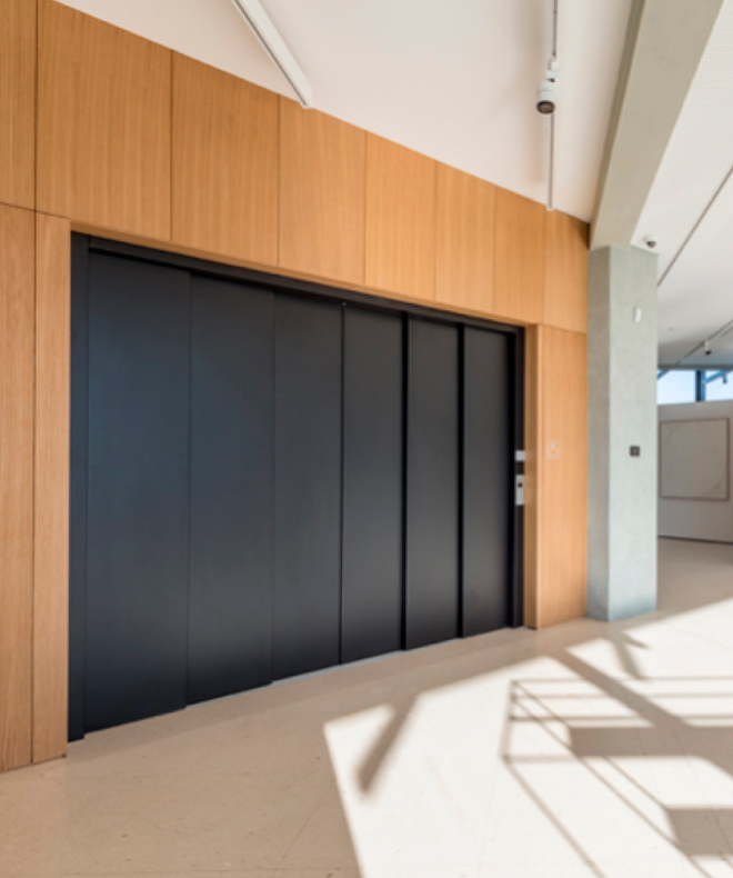 Elevando el diseño: El papel del diseño en el transporte vertical